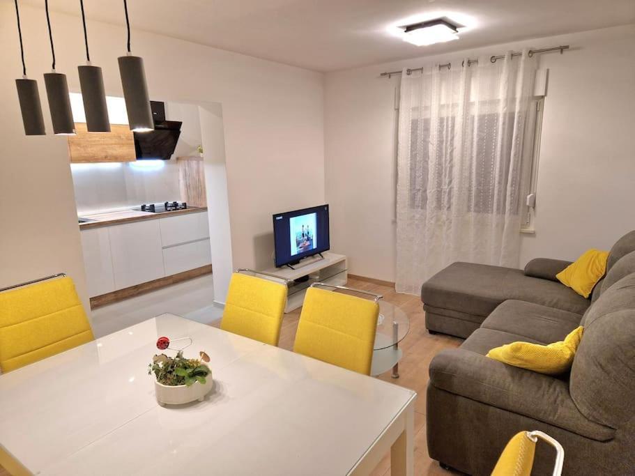 Appartamento Novi Nps Pola